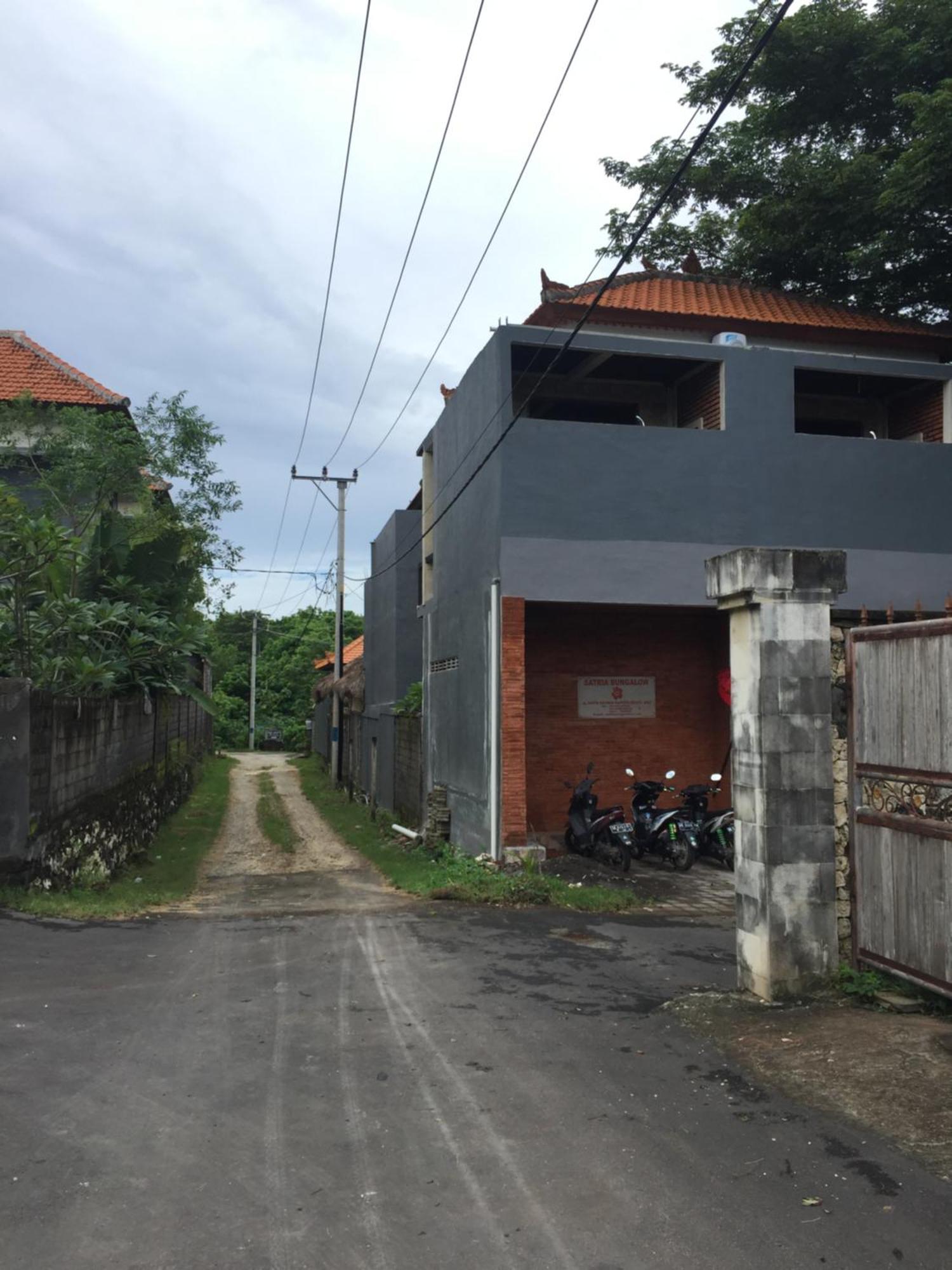 Satria Bungalow Uluwatu Exteriör bild